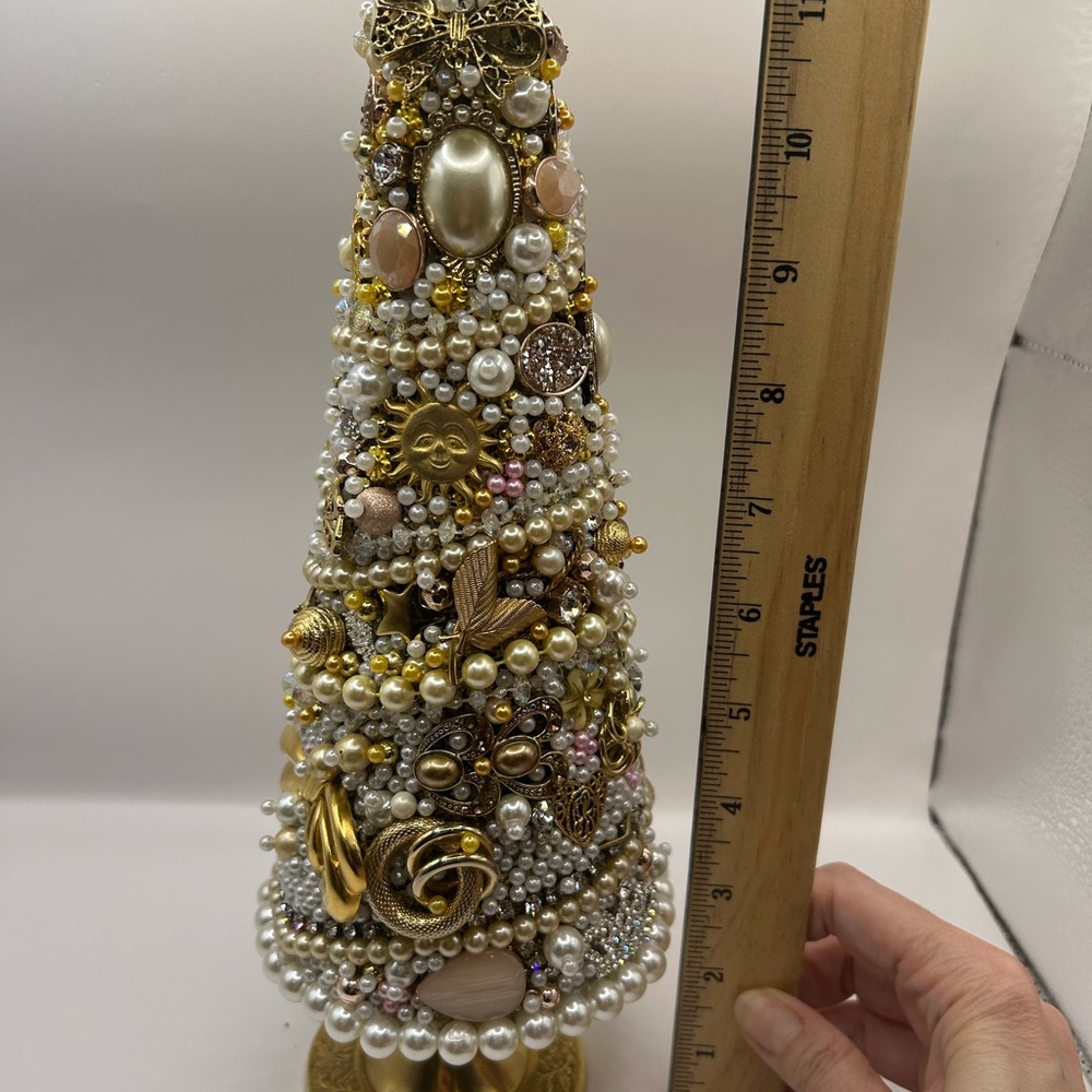 Hand Crafted Upcycled Vintage to Modern Jewelry Christmas Tree - Picture 13 of 13